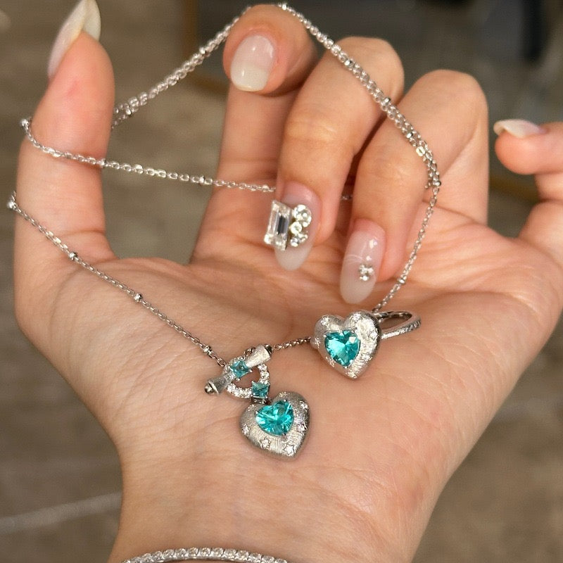 Vintage Brushed Silver Turquoise Blue Heart Gem Jewelry Set
