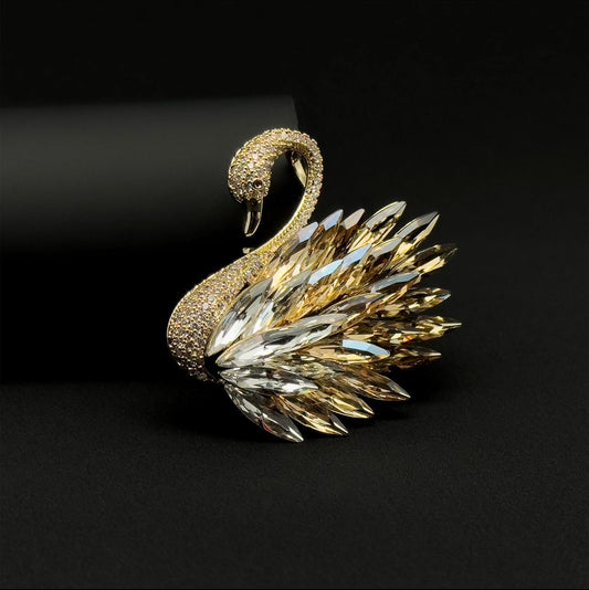 French Vintage Crystal Swan Brooch