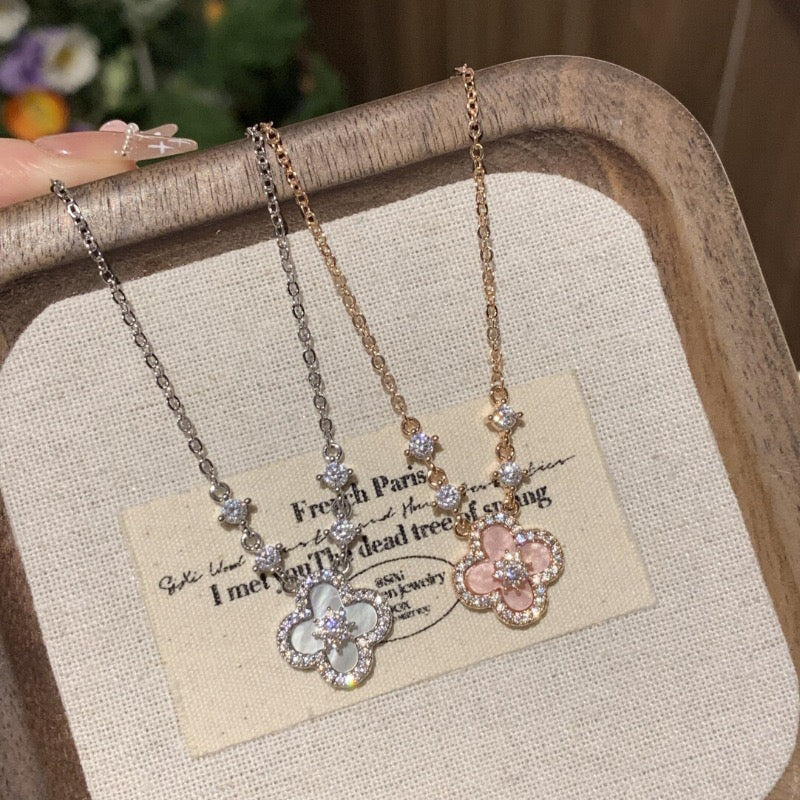 Shell Four-Leaf Clover Necklace
