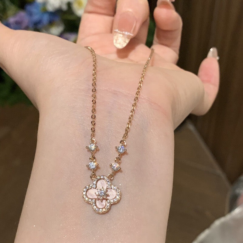 Shell Four-Leaf Clover Necklace