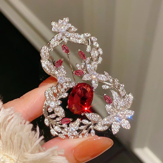 Crystal Gourd-shaped Brooch