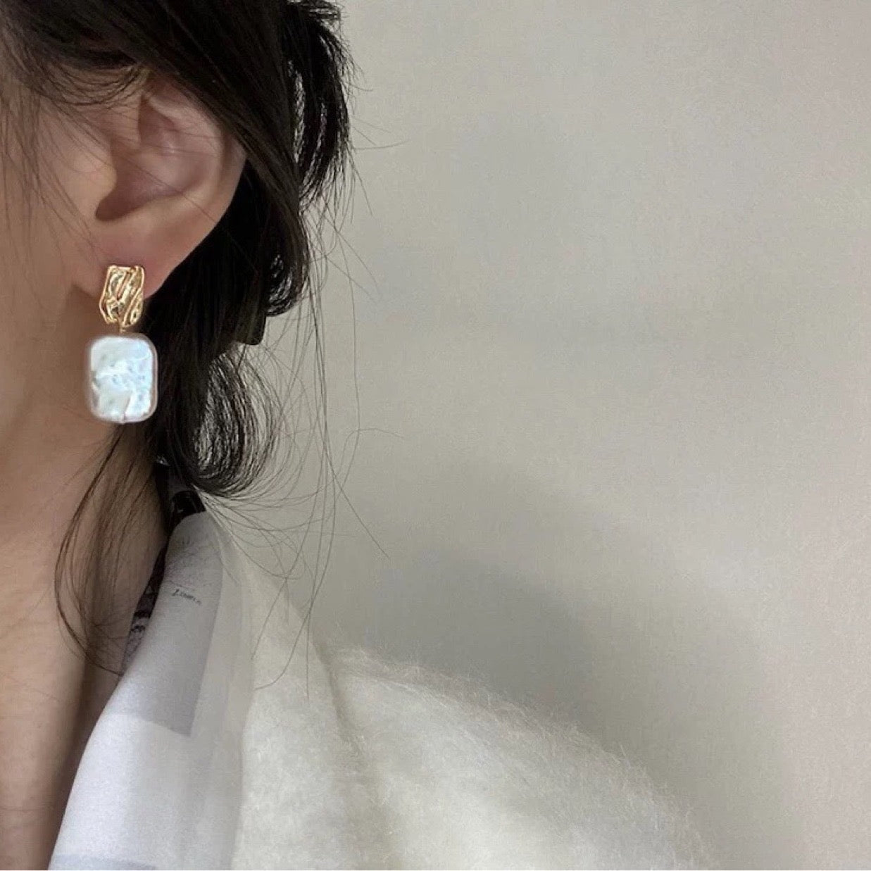 Natural baroque pearl earrings