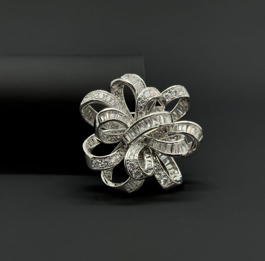 French Luxury Bow Suit Brooch for Women