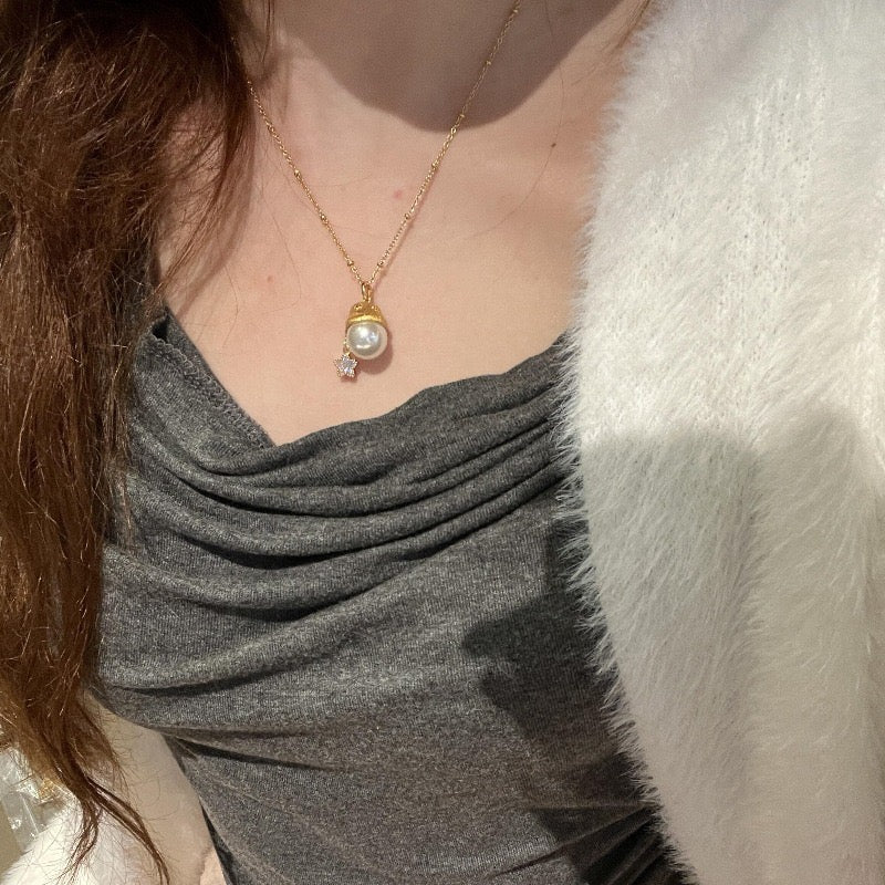 Santa Hat Pearl & Star Crystal Necklace