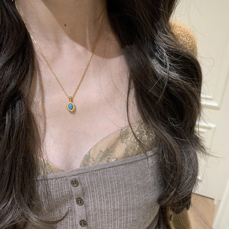 Vintage Textured Gold Turquoise Jewelry Set